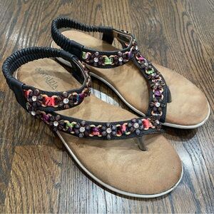 PATRIZIA SPRING STEP Jeunesse Bedazzled Black Floral Beaded Sandals